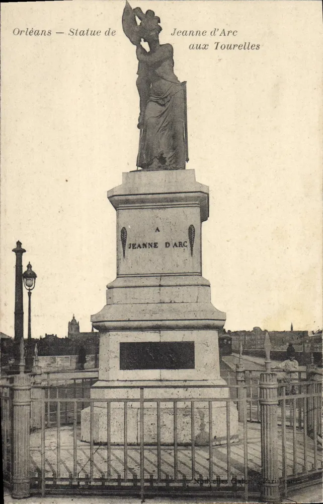 Orléans — Estátua de Joana d'Arc nas Tourelles — editor: N. D. C. Paris - Frente