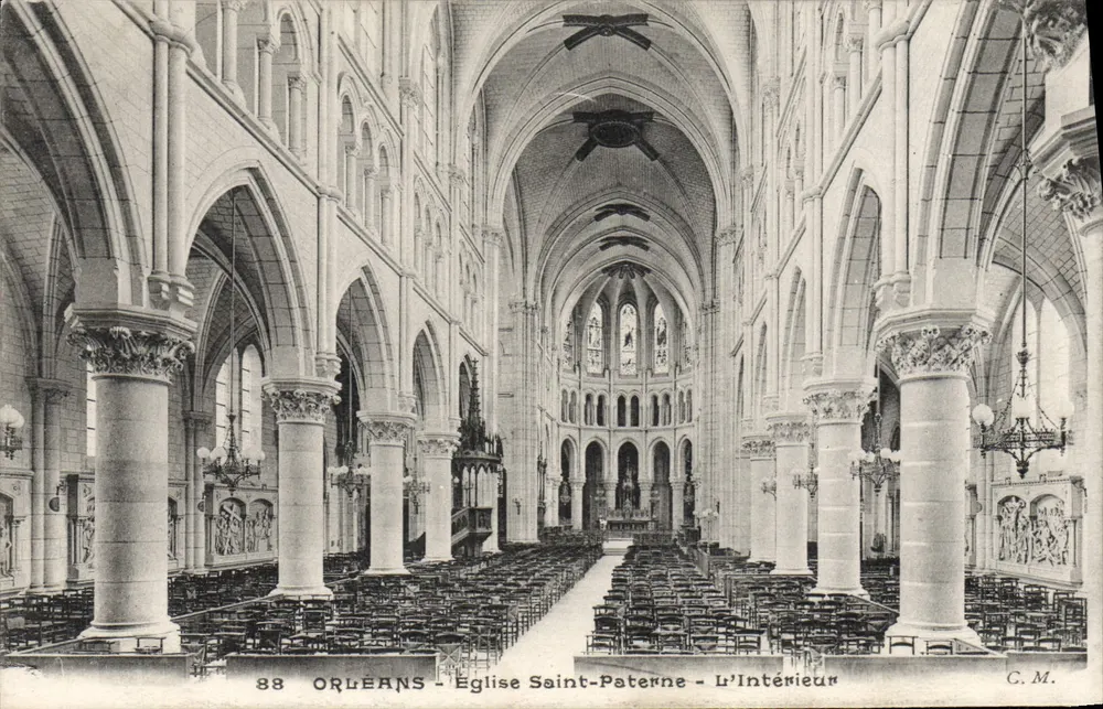Orléans - Kirche Saint-Paterne - Das Innere - Vorderseite
