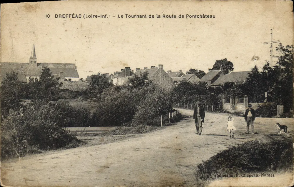 Drefféac (Loire-Inf.) — Der Bogen der Straße nach Pontchâteau — Sammlung F. Chapeau, Nantes - Vorderseite