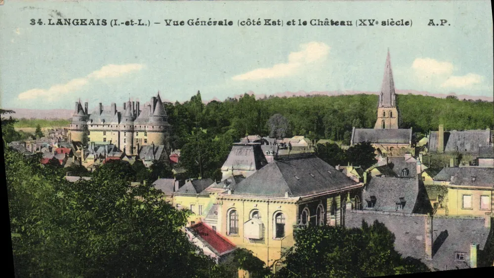 Langeais (Indre-et-Loire) — Allgemeiner Blick (Ostseite) und Schloss (15. Jahrhundert) — A.P. n°34 - Vorderseite