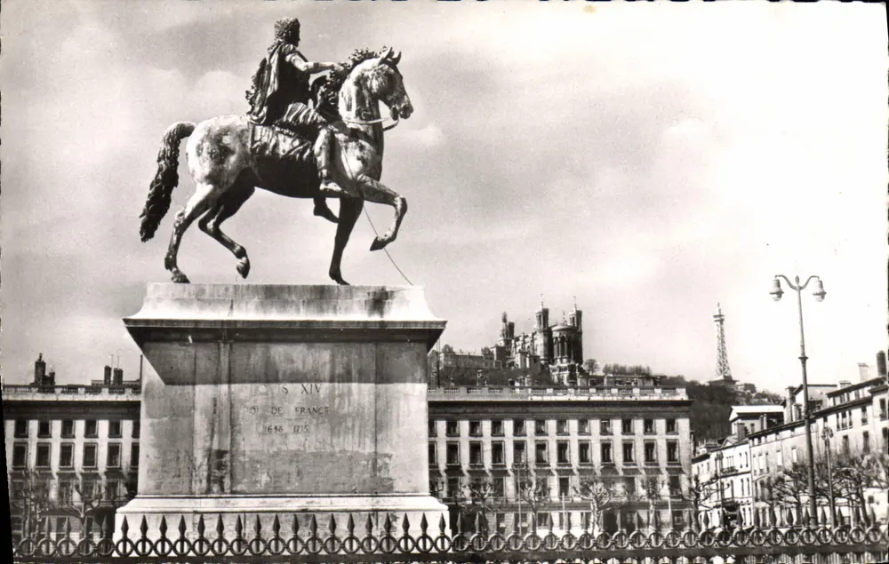 Reitstatue von Louis XIV — Lyon, Place Bellecour — Éditions du Globe, Paris - Vorderseite