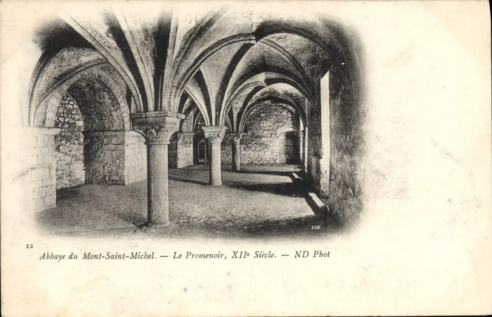 Abtei Mont-Saint-Michel — Der Promenoir, 12. Jahrhundert — ND Pbot - Vorderseite