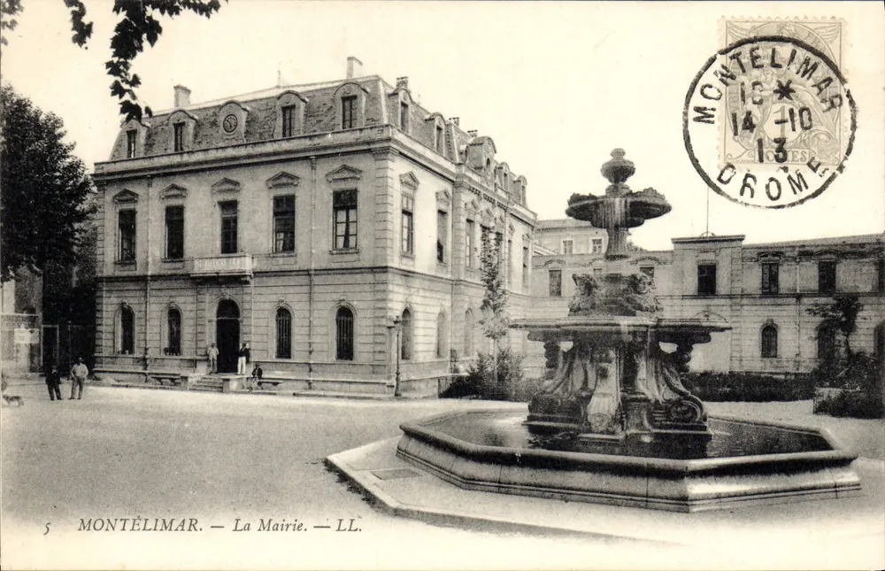 Montélimar — A Prefeitura — LL. — n°5 - Frente