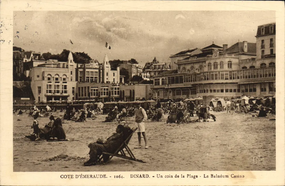 Côte d'Émeraude - Dinard - Ein Stück der Strandpromenade - Das Balnéum Casino - Vorderseite