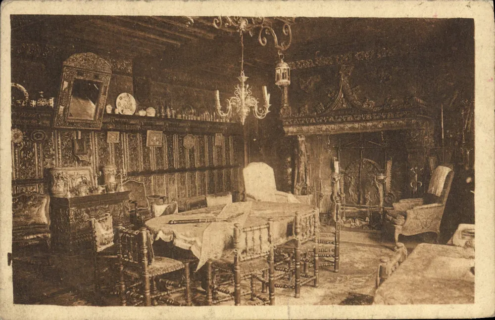 Innenraum einer reich verzierten Speisekammer — Verlag: Hostellerie Guillaume-le-Conquérant, Dives-sur-Mer - Vorderseite