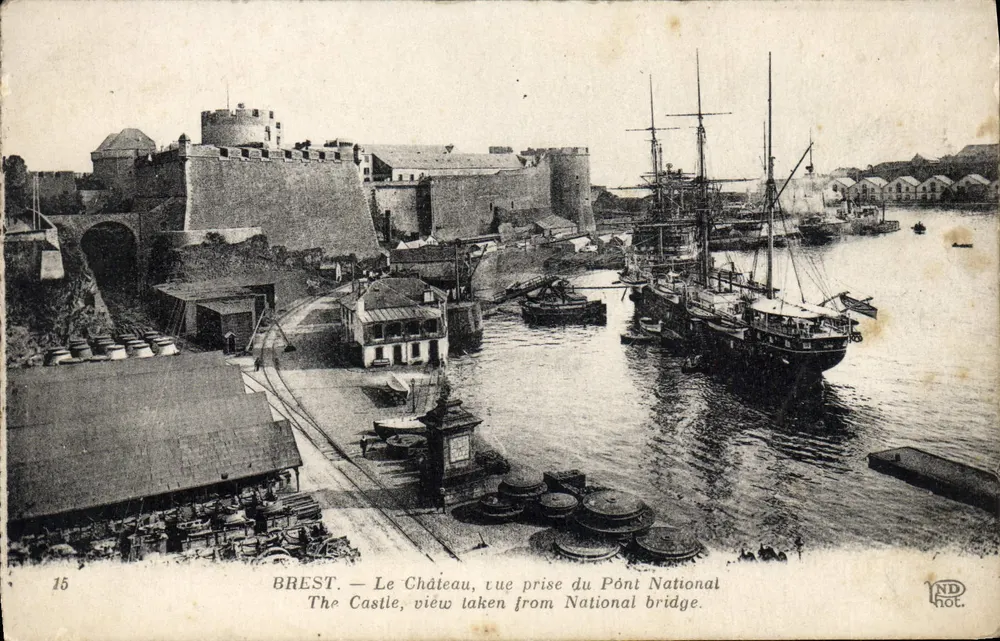 Brest — Das Schloss, Ansicht vom Nationalbrücke — ND hot. n°16 - Vorderseite