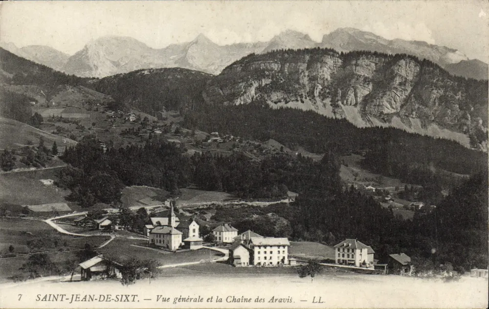 Saint-Jean-de-Sixt — Allgemeiner Blick und die Kette der Araviès — LL - Vorderseite