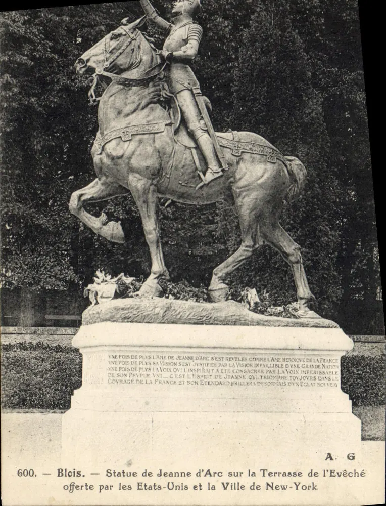 Blois — Statue der Jeanne d'Arc auf der Terrasse des Bischofs — A.G. n°600 - Vorderseite