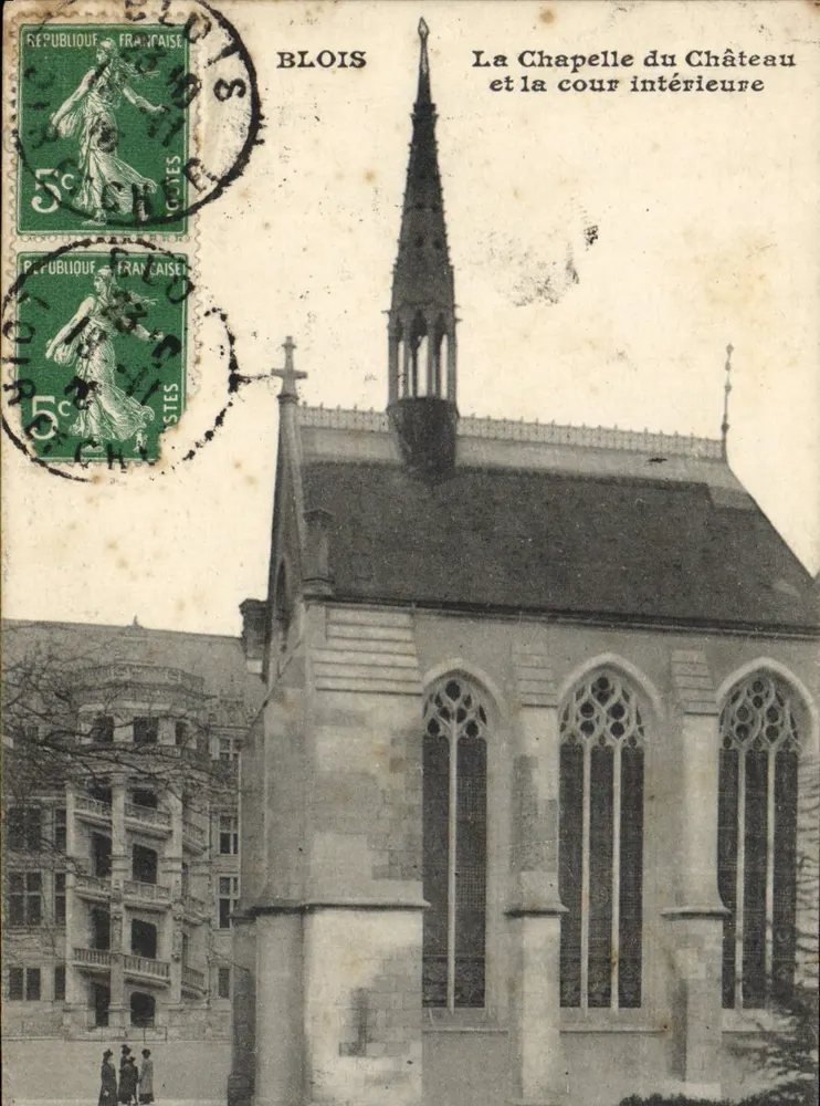 Blois — Die Kapelle des Schlosses und der Innenhof — Verlag unbekannt - Vorderseite