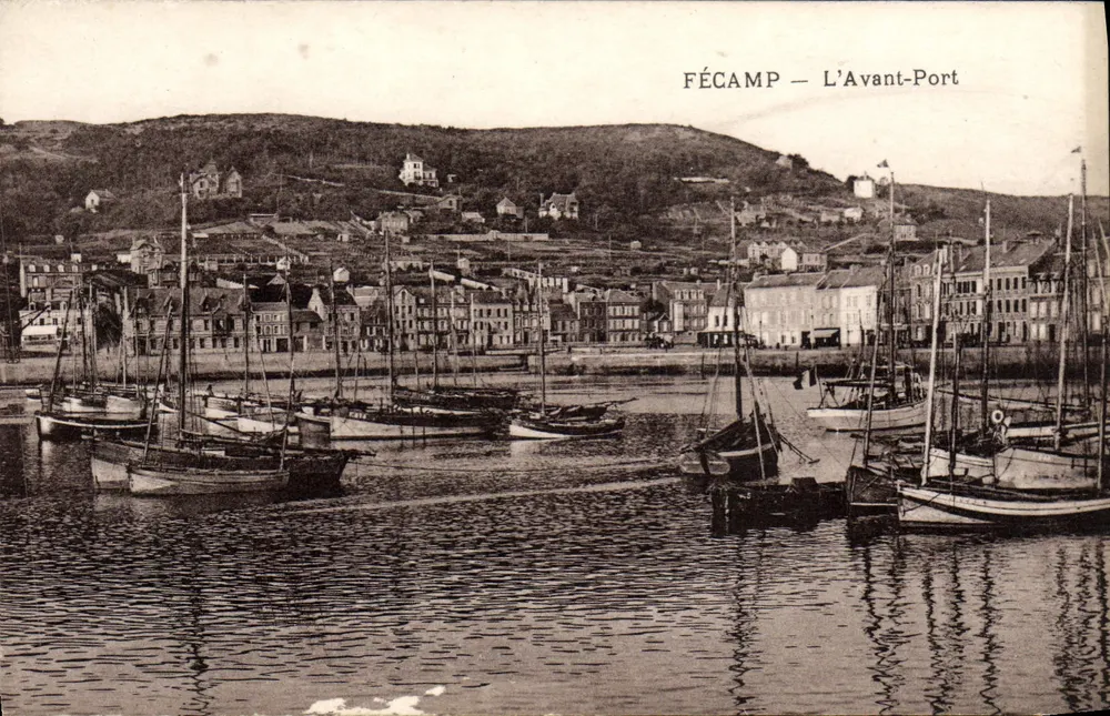 Fécamp — L'Avant-Port — Foto Hermé - Frente