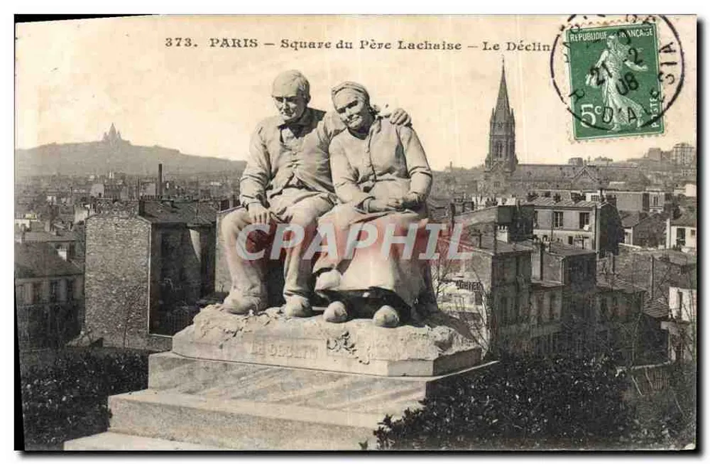 Paris - Square du Père Lachaise - Le Déclin — Déclty - Frente