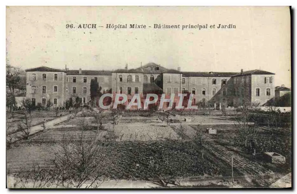 Auch — Mischkrankenhaus — Hauptgebäude und Garten - Vorderseite