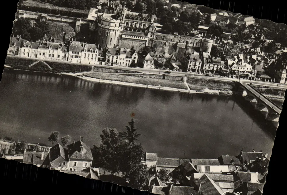 Amboise — O Castelo e a Loire — Edição Griton - Frente