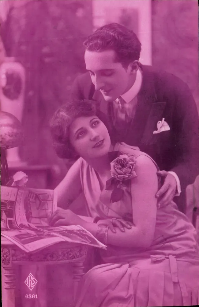 Elegantes Paar — intime Szene — Fotograf ARS n°6381 - Vorderseite