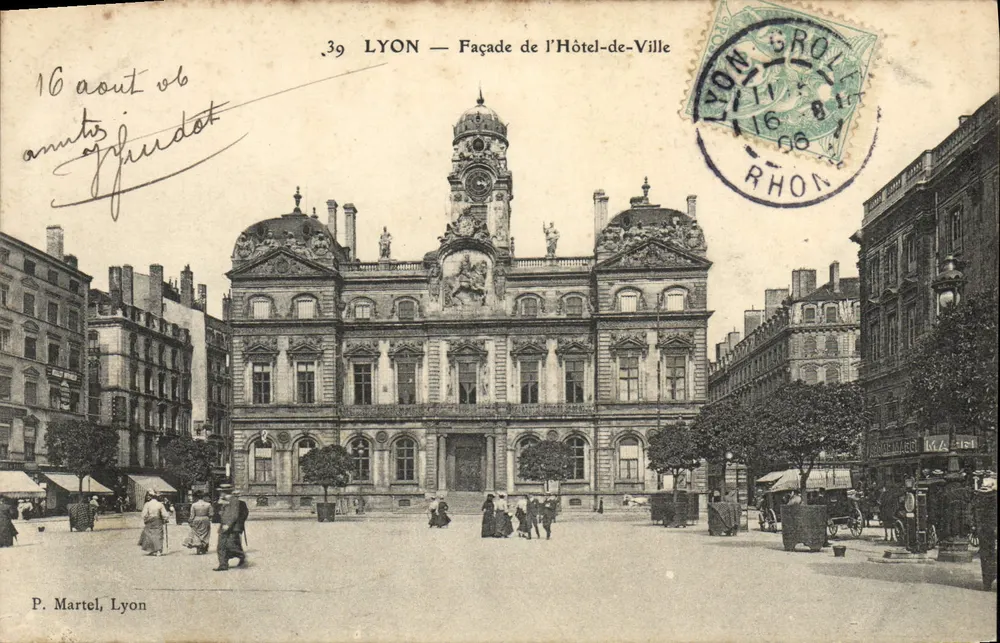 LYON — Fachada do Hôtel-de-Ville — P. Martel, Lyon - Frente