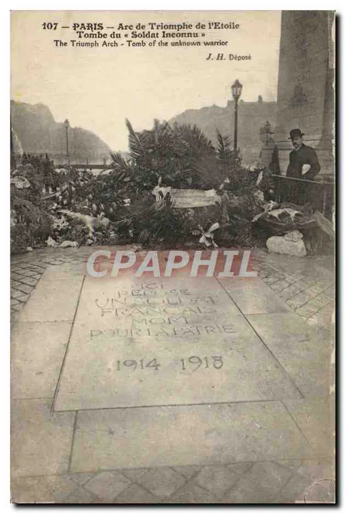 Paris — Arc de Triomphe de l'Étoile — Tombe du Soldat Inconnu — J.H. Déposé - Vorderseite