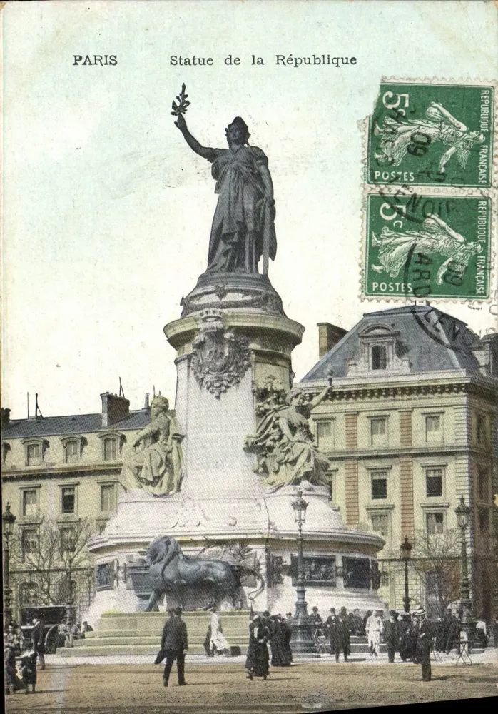 Paris - Estátua da República — editor desconhecido, número de série não visível - Frente