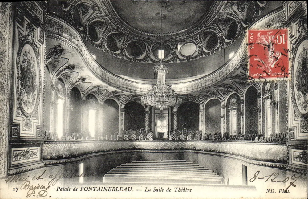 Schloss FONTAINEBLEAU — Die Theaterhalle — Verlag Marius Laffont, Nr. 27 - Vorderseite