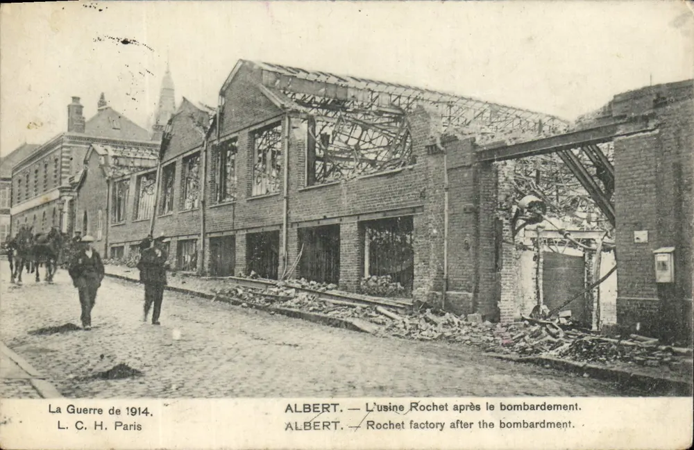 Albert — Die Rochet-Werkstatt nach dem Bombenangriff — L. C. H. Paris - Vorderseite