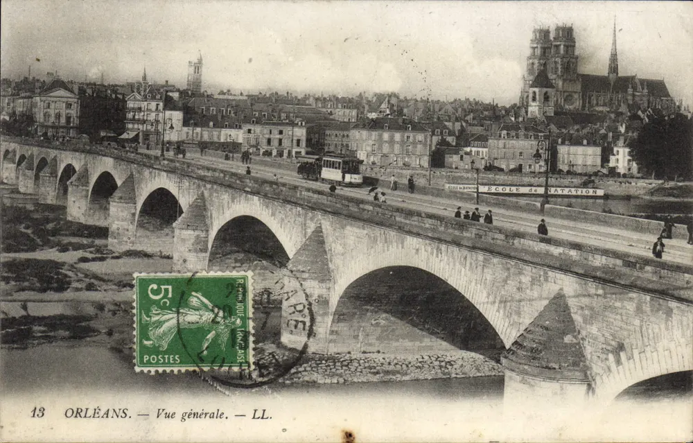 Orléans — Vista geral — LL. - Frente