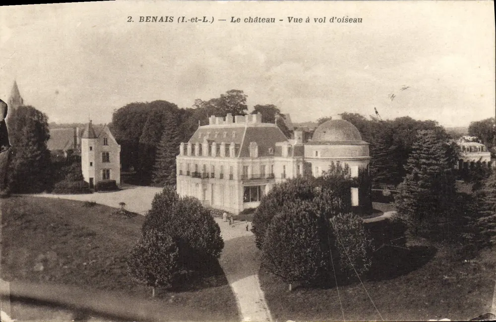Benaïs (I.-et-L.) — Das Schloss — Vogelperspektive - Vorderseite