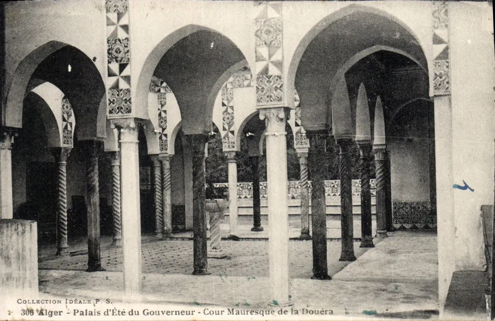 Alger — Sommerpalast des Gouverneurs — Mauresque-Hof der Douéra — Ideal Collection P.S. n°308 - Vorderseite