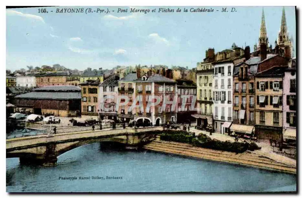Bayonne (B.-Pyr.) - Brücke Marengo und Kirchtürme der Kathedrale - M. D. - Vorderseite