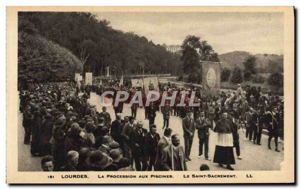 Lourdes. A Procissão nas Piscinas. O Santo Sacramento — LL, n° 181 - Frente