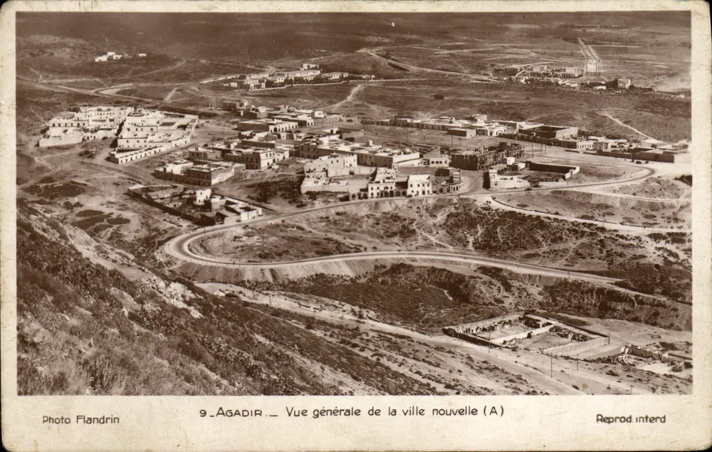 Agadir — Allgemeiner Blick auf die neue Stadt (A) — Foto Flandrin - Vorderseite