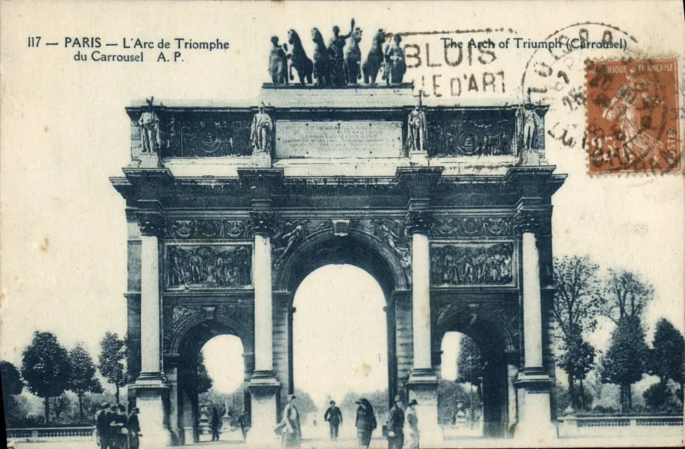 Paris — O Arco do Triunfo do Carrousel — A.P. n°117 - Frente