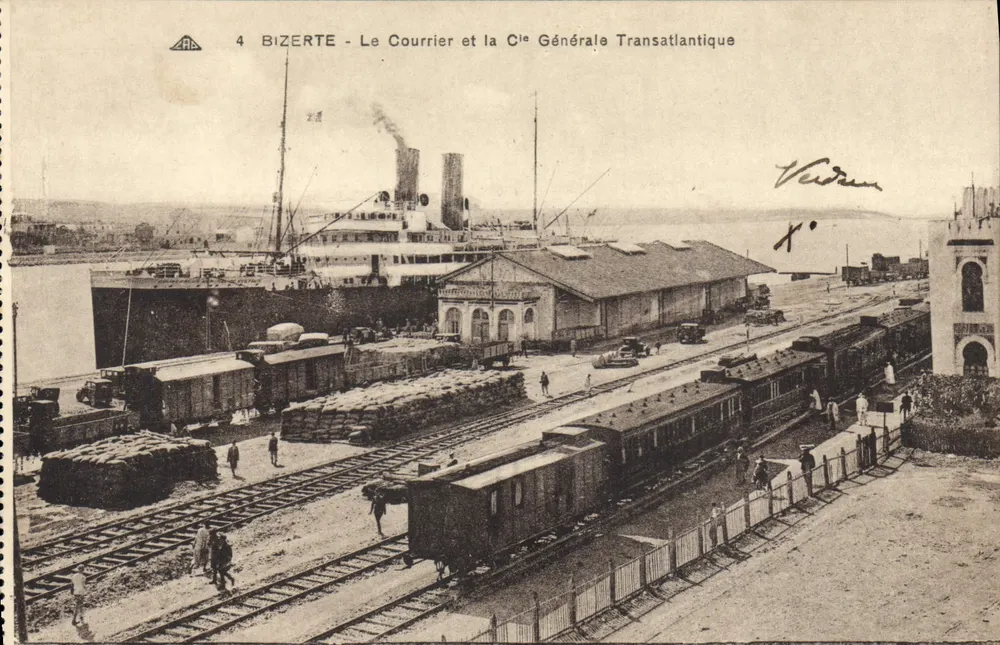 Bizerte — Der Courier und die General Transatlantische Gesellschaft — Antike Ansichtskarte - Vorderseite