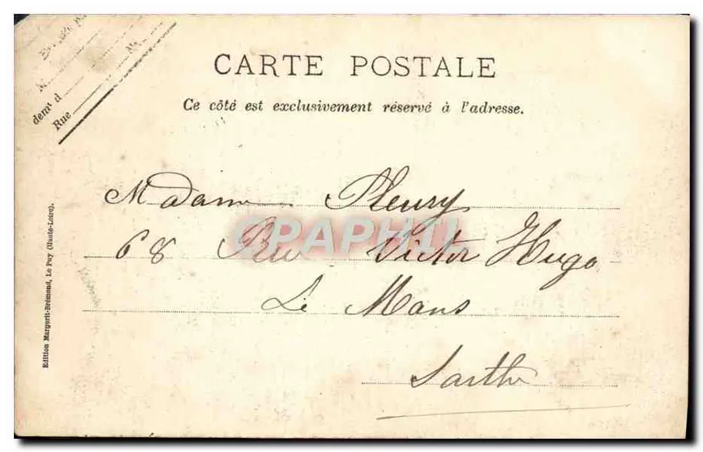 Le Puy — Schloss Fieu, das die Stadt von 800 Metern Höhe im Südosten überragt — Foto von M. R. — Reproduktion verboten - Rückseite