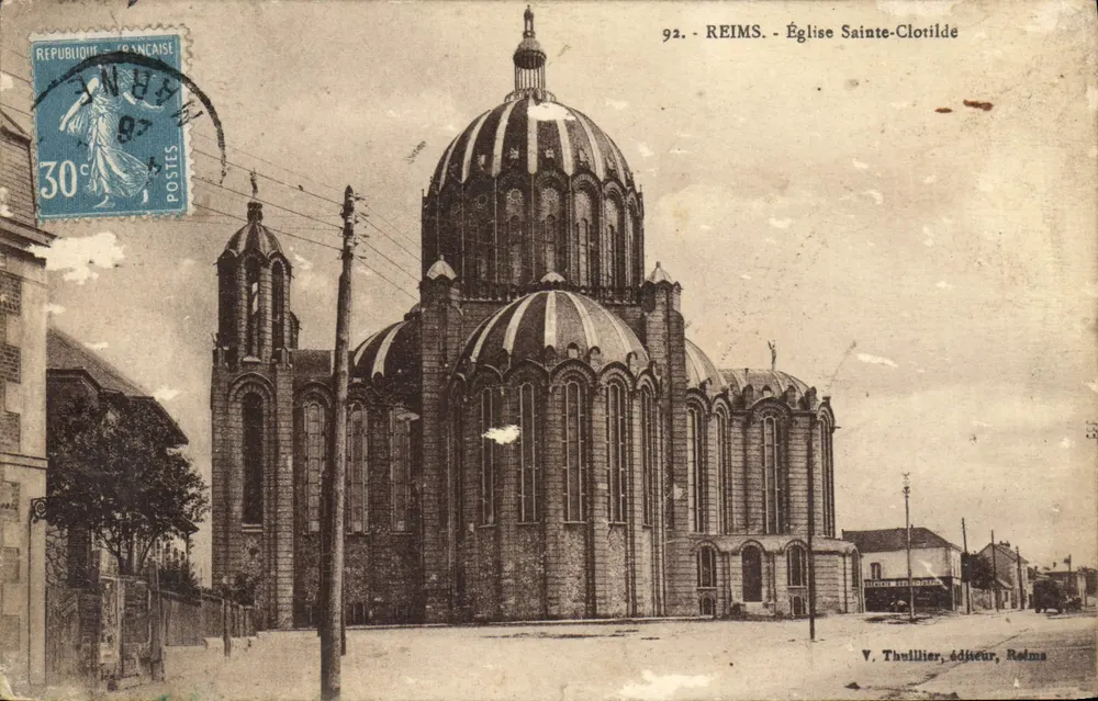 Reims - Igreja de Santa Clotilde — V. Thuillier, editor, Reims - Frente
