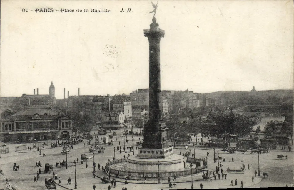 Paris - Praça da Bastilha — coluna monumental com estátua de anjo — J. H. n°81 - Frente