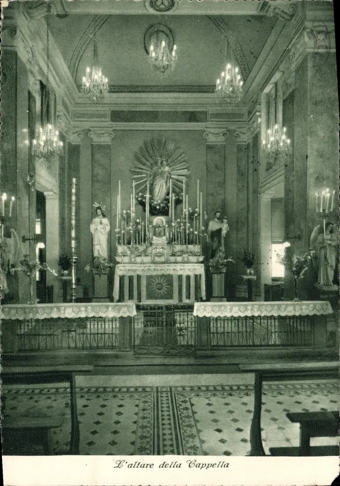 The Altar of the Chapel — Interior of a Chapel — Mareconi Editions, Genova - Front