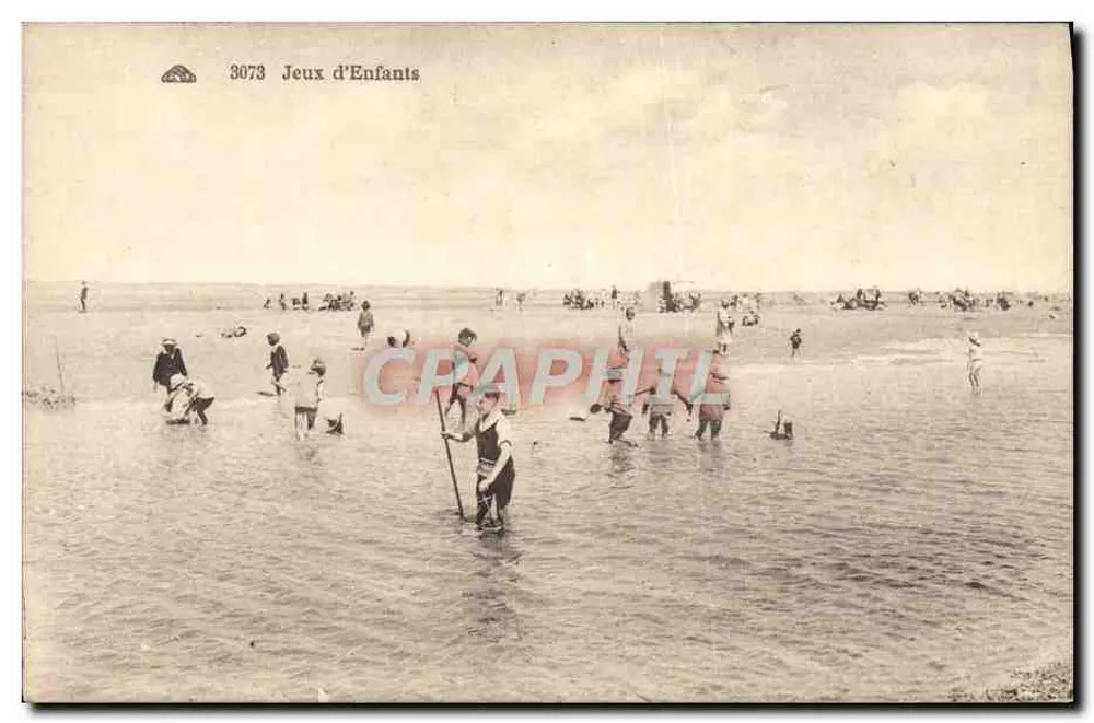 Jeux d'Enfants — praia - Frente