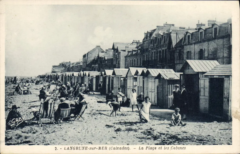 Langrune-sur-Mer (Calvados) — La Spiaggia e le Cabine — Gaby - Recto