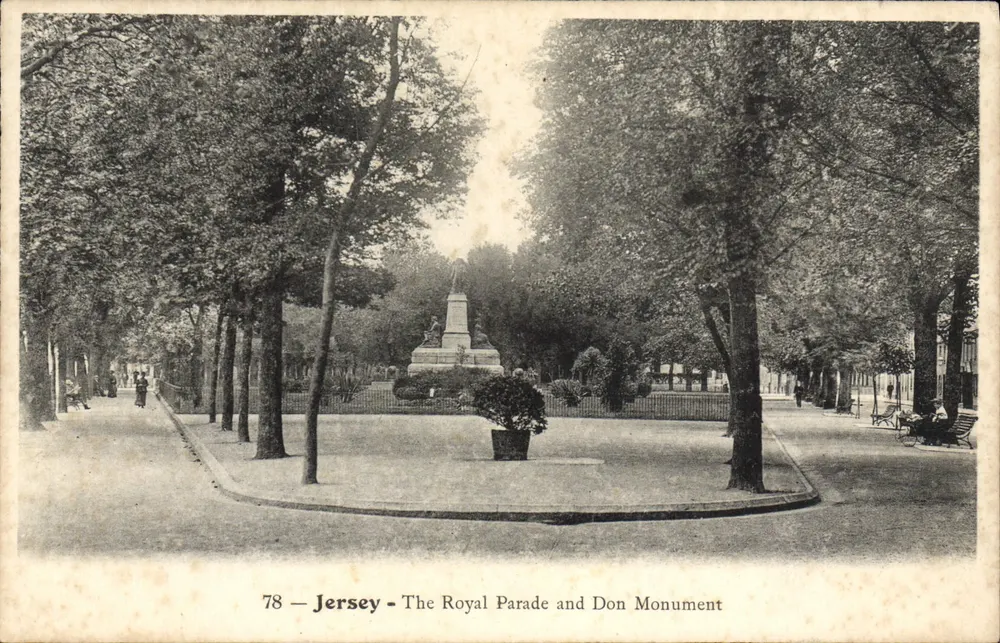 Jersey — The Royal Parade and Don Monument — serie 78 - Recto