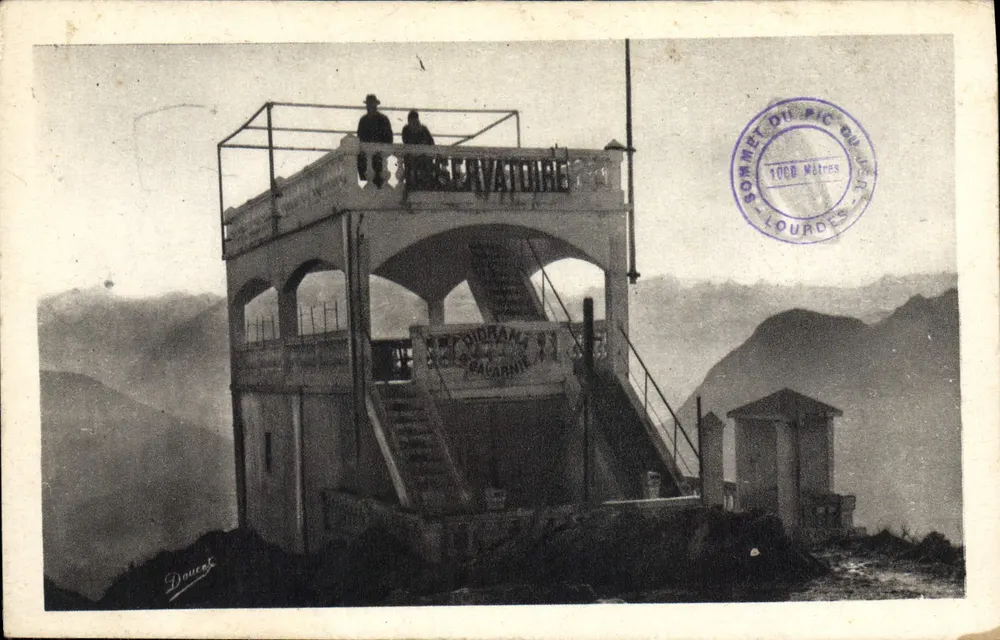 Observatório do Pic du Jer — cume a 1000 metros — editor P. Doucet, Lourdes - Frente