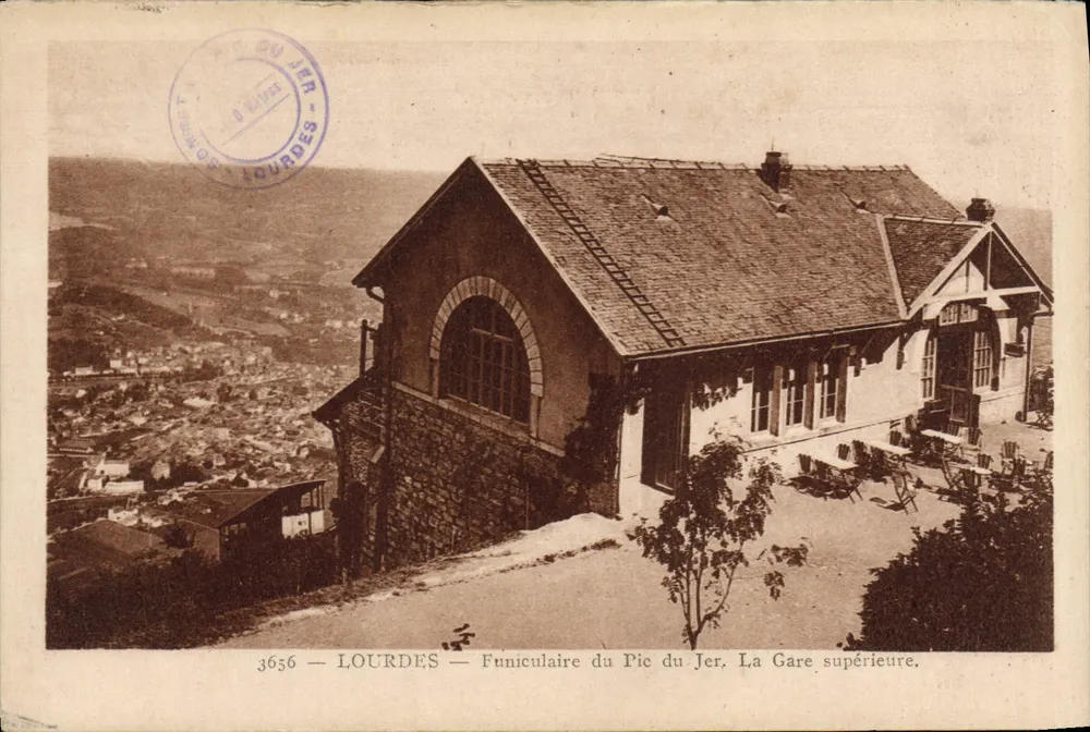 Lourdes — Seilbahn Pic du Jer, Oberstation — Verlag: Phototypie A.D.I.A. (Saint-Roch) — Seriennummer 3656 - Vorderseite