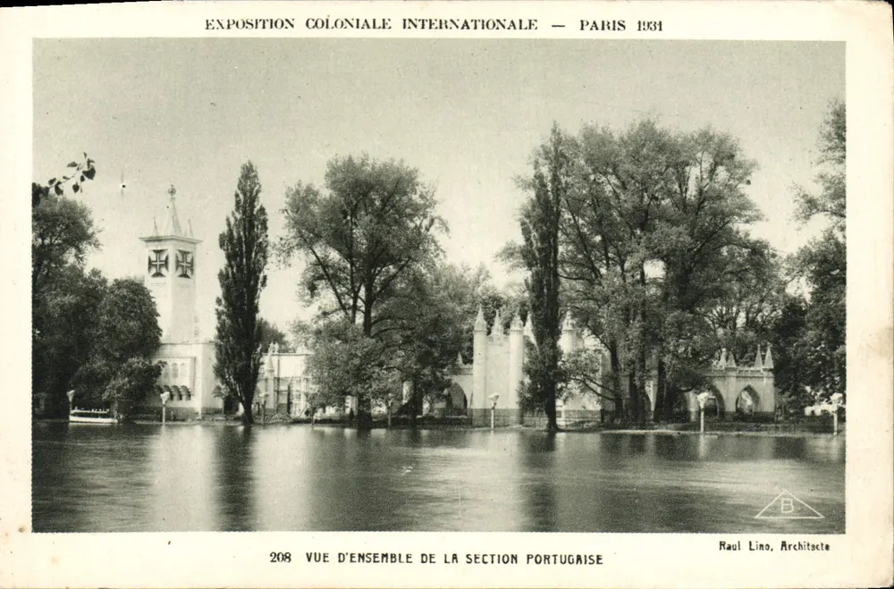 Internationale Kolonialausstellung — Paris 1931 — Übersicht der portugiesischen Abteilung — Raul Lino, Architekt - Vorderseite