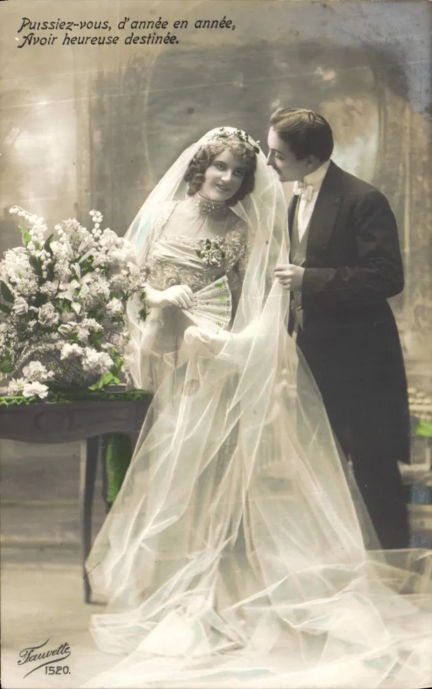 Neue Hochzeit — Paar in Hochzeitskleidung — TAUWETTE 1520 - Vorderseite
