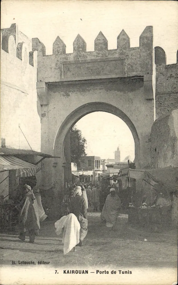 Kairouan — Porta de Tunis — Is. Lellouche, editor, n°7 - Frente