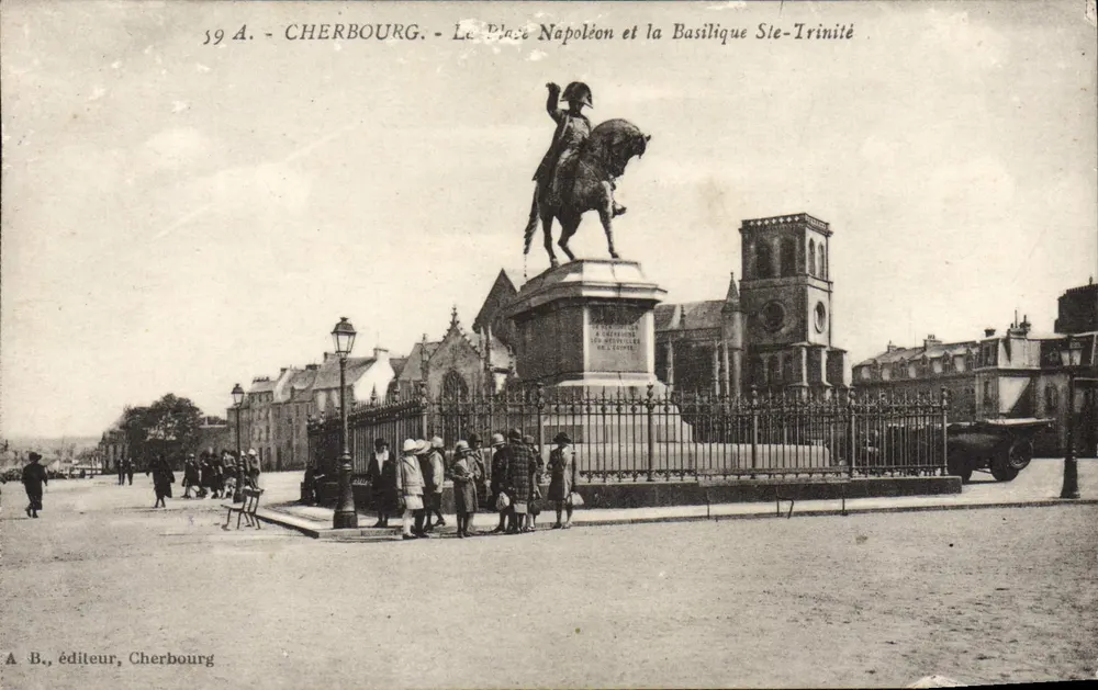 Cherbourg - Place Napoléon und Basilique Ste-Trinité — A. B., Verlag, Cherbourg, Nr. 59 A - Vorderseite