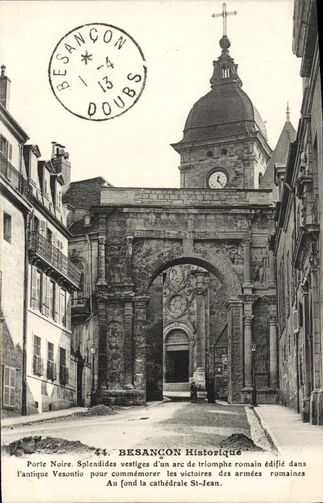 Besançon — Porta Negra, vestígios de um arco de triunfo romano erguido na antiga Vesontio — L.P. M. Parla - Frente