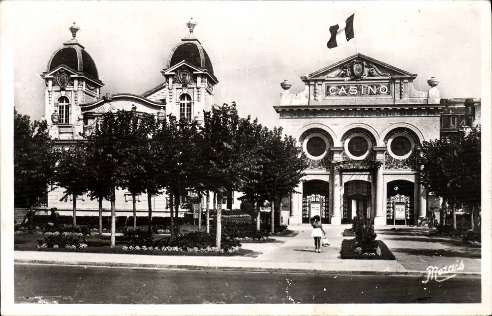 La Baule-sur-Mer — O Casino — Mozais - Frente