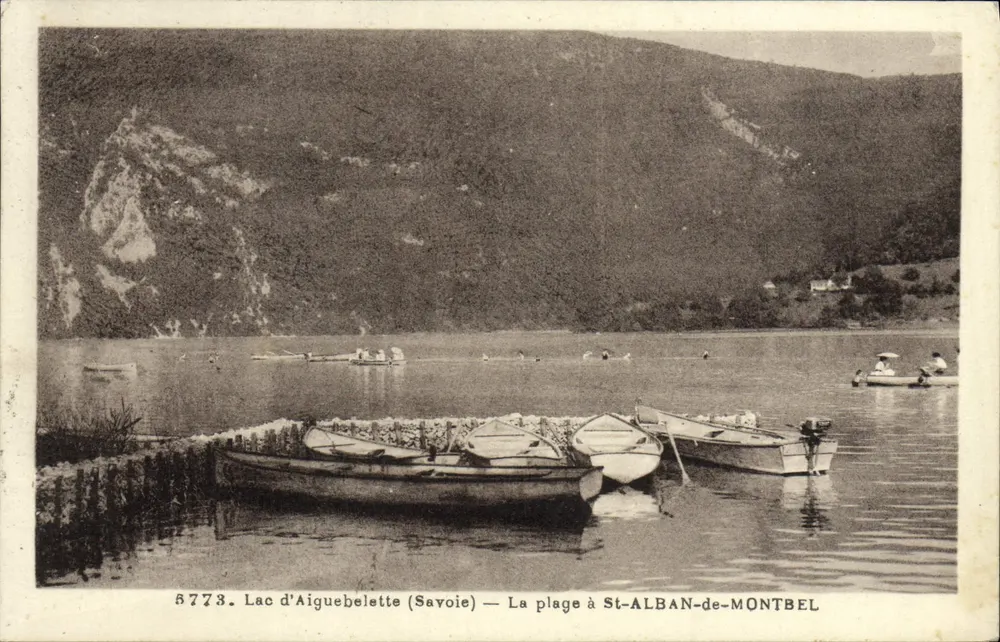 See Aiguebelette (Savoie) — Der Strand bei St-ALBAN-de-MONTBEL - Vorderseite