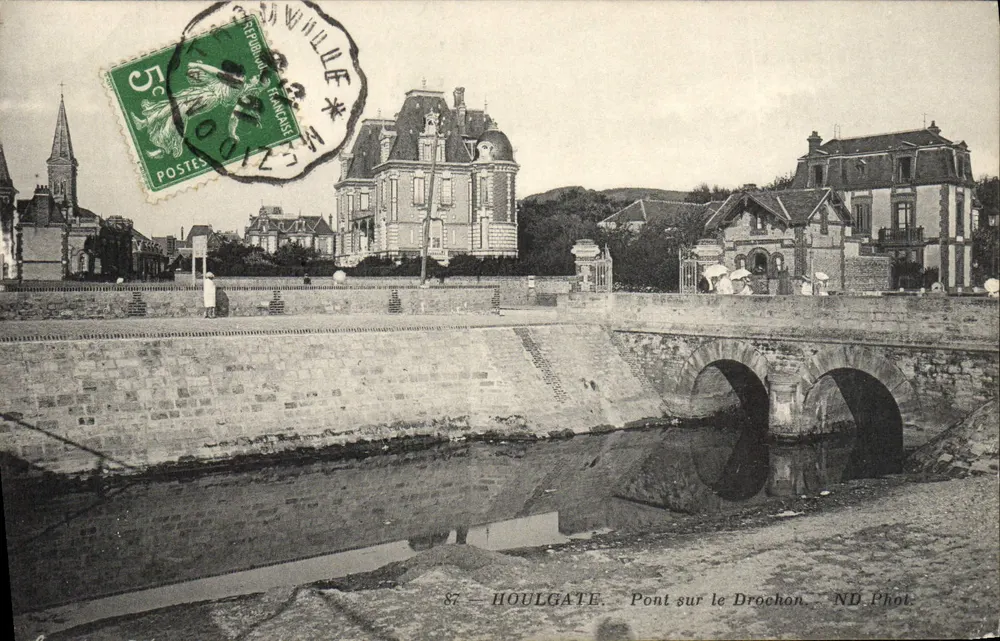 Houlgate — Ponte sobre o Drochon — ND Phot. - Frente