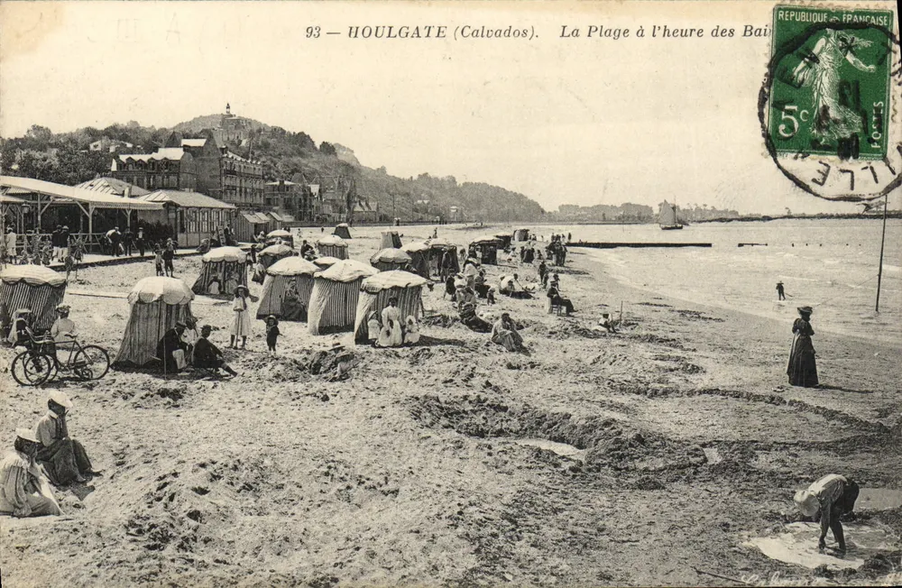 Houlgate (Calvados) — A Praia no Horário dos Banhos — Editor não identificado, n° 93 - Frente