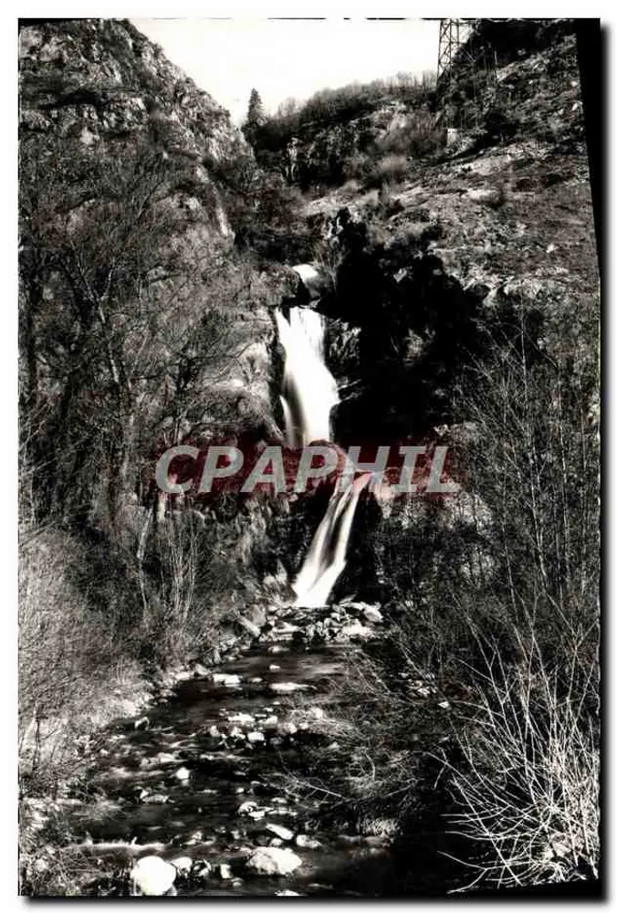 सेरेन्ने के झरना — ले बूर्ग डी ओइसान (इज़ेर), ऊंचाई 719 मीटर — ले एडिशन्स डी ले इकॉनोमी - आगे